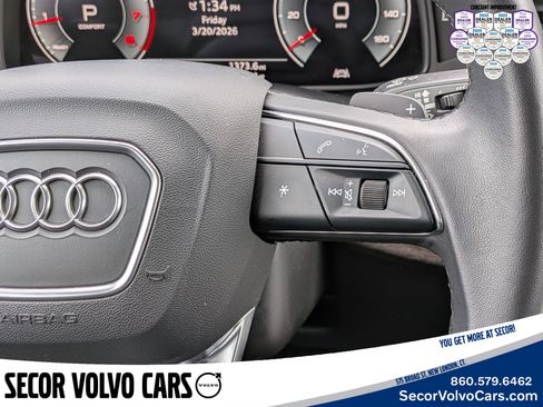 Used 2022 Audi Q7 Premium image 16
