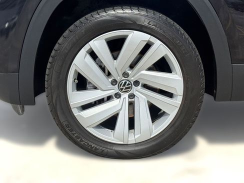 Used 2023 Volkswagen Atlas Cross Sport SE image 10