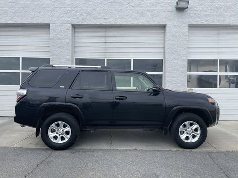 Used 2024 Toyota 4Runner SR5 Premium w/ Moonroof Package image 1