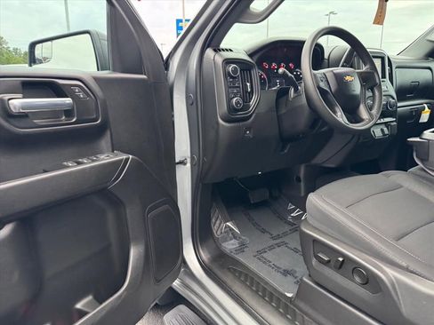Used 2025 Chevrolet Silverado 1500 Custom AWD/4WD image 14