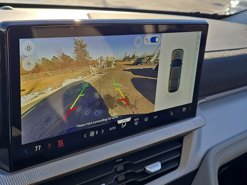 New 2026 Ford Explorer Active AWD/4WD image 21