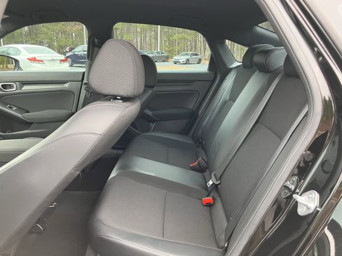 Used 2023 Honda Civic Sport image 32