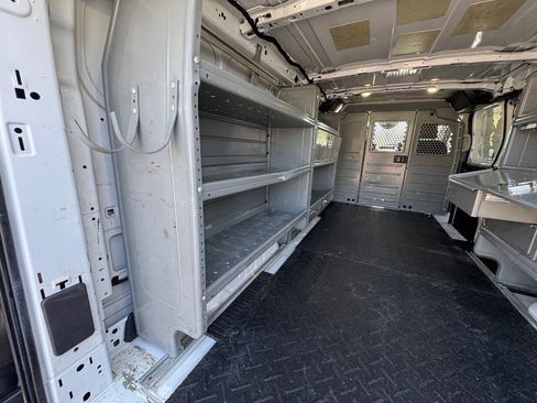 Used 2017 Ford Transit 350 148 Low Roof image 22