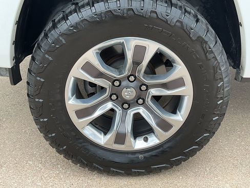 Used 2023 RAM 1500 Limited AWD/4WD image 7