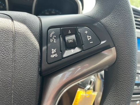 Used 2015 Chevrolet Malibu LS FWD image 15