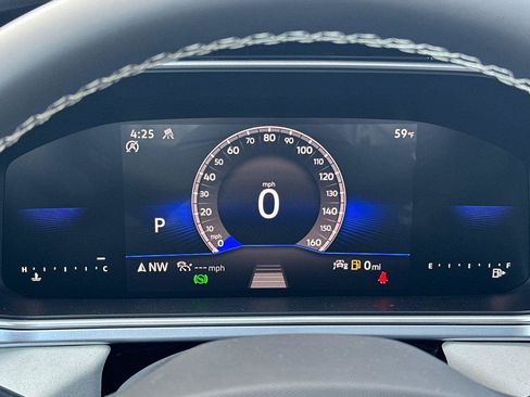 New 2026 Volkswagen Taos SE image 23