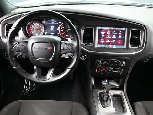 Used 2022 Dodge Charger GT RWD image 5