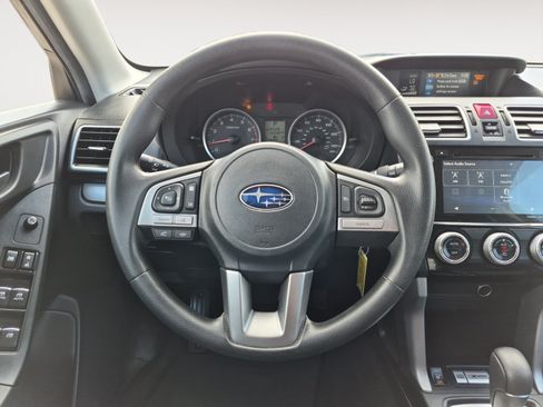 Used 2017 Subaru Forester 2.5i Premium w/ All-Weather Package AWD/4WD image 13