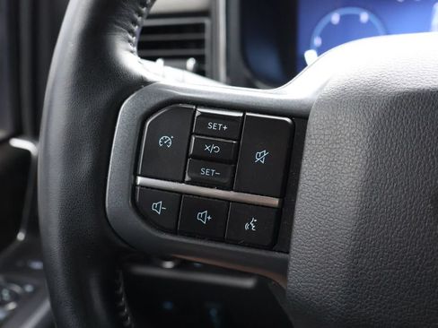 Used 2023 Ford F250 Lariat w/ Sport Appearance Package AWD/4WD image 20