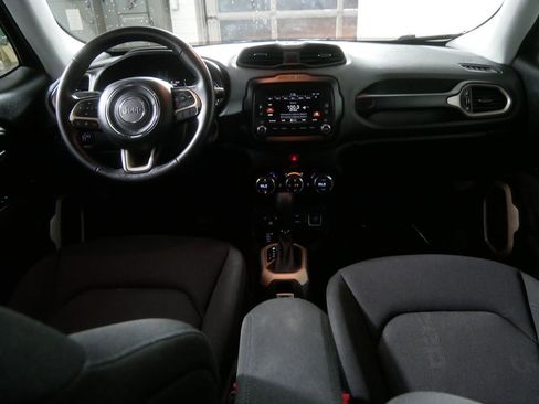 Used 2016 Jeep Renegade Latitude AWD/4WD image 20
