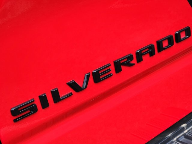 Used 2024 Chevrolet Silverado 1500 Custom w/ Rally Edition AWD/4WD image 9