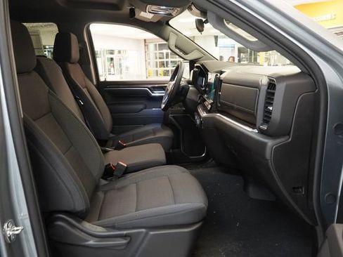 New 2026 Chevrolet Silverado 1500 LT image 31