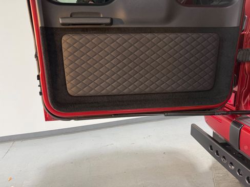 Used 2022 Mercedes-Benz G 63 AMG Squared w/ AMG Night Package Magno image 18