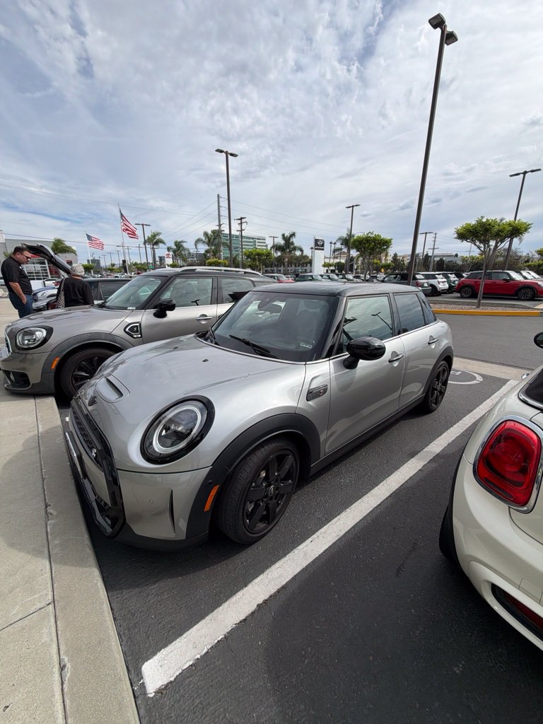 Used 2024 MINI Cooper S FWD image 2
