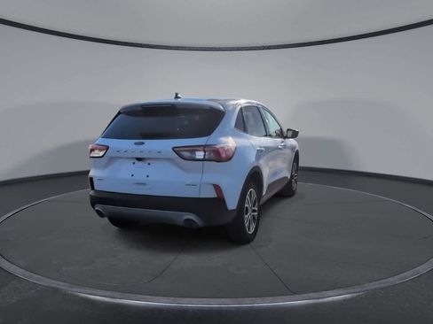 Certified 2022 Ford Escape SEL image 8