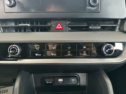 Certified 2023 Kia Sportage LX FWD image 18