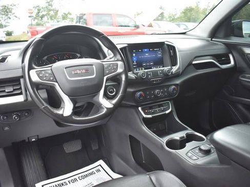 Used 2022 GMC Terrain SLT image 19