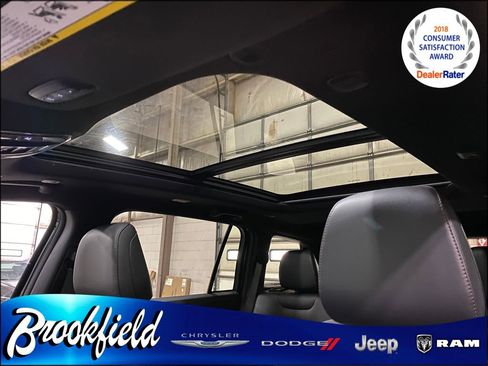 New 2026 Jeep Cherokee Limited AWD/4WD image 31