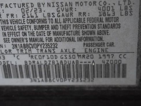 Used 2023 Nissan Sentra SV w/ SV Premium Package FWD image 16