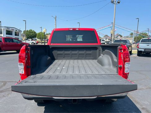 Used 2024 RAM 2500 Big Horn w/ Bed Utility Group image 6
