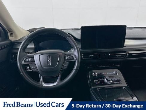 Used 2022 Lincoln Nautilus AWD w/ Premium Package image 24