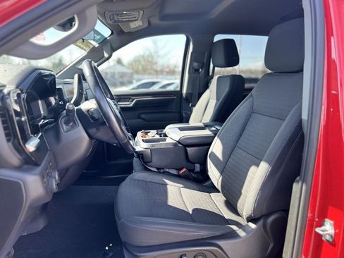 Used 2022 Chevrolet Silverado 1500 LT image 7