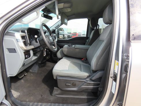 Certified 2024 Ford F250 XLT image 26