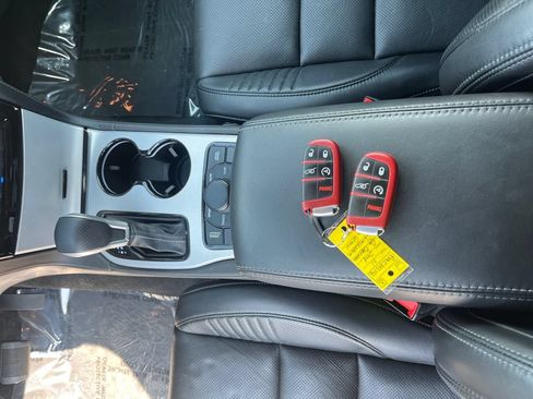 Used 2021 Jeep Grand Cherokee Trackhawk AWD/4WD image 27