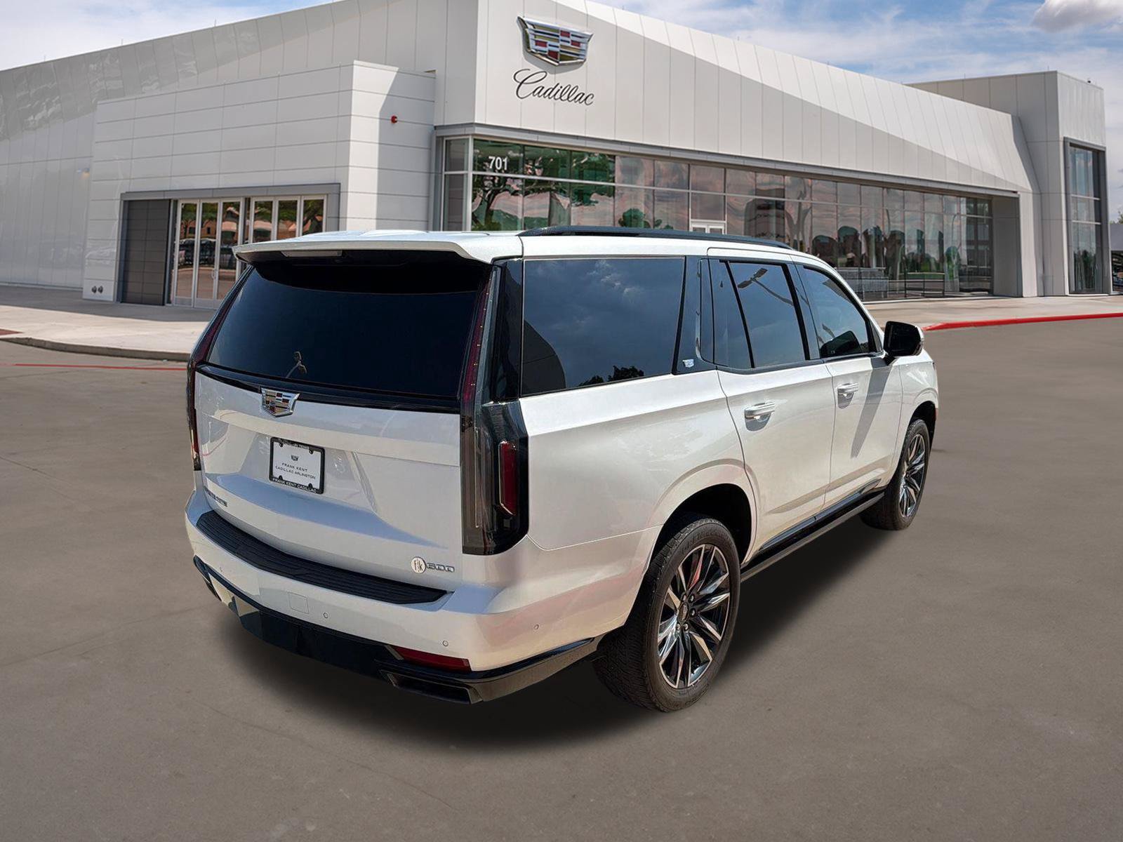 Used 2023 Cadillac Escalade Sport Platinum RWD image 3