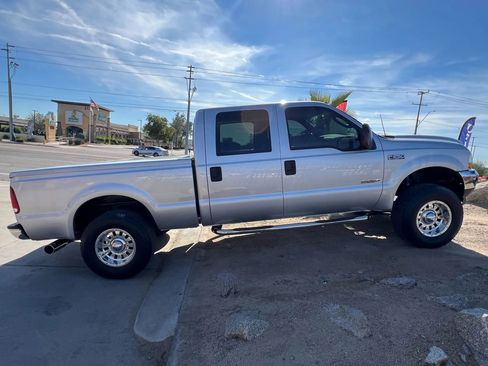 Used 2004 Ford F250 XLT image 6