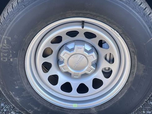 New 2026 GMC Sierra 1500 Pro w/ Pro Value Package image 33