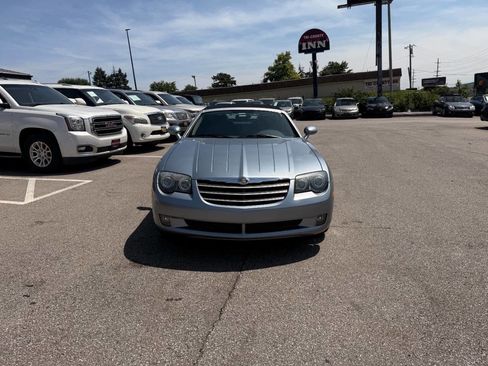 Used 2005 Chrysler Crossfire Limited RWD image 3