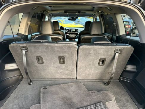 Used 2021 Honda Pilot Elite image 25