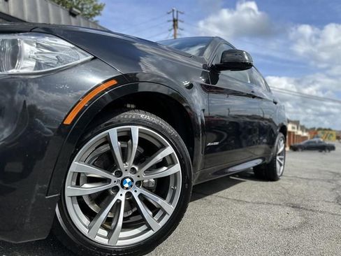 Used 2017 BMW X6 xDrive35i image 9