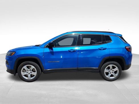 Used 2024 Jeep Compass Latitude AWD/4WD image 6