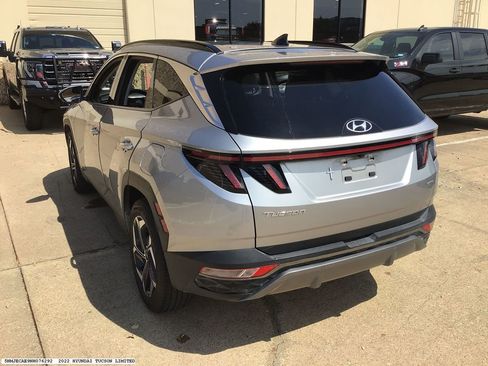 Used 2022 Hyundai Tucson Limited image 4