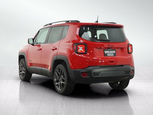 Used 2022 Jeep Renegade Latitude w/ Convenience Group AWD/4WD image 6