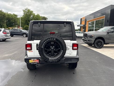 Used 2021 Jeep Wrangler Unlimited Sport AWD/4WD image 4