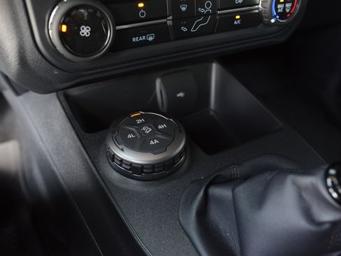 Used 2023 Ford Bronco 2-Door w/ Sasquatch Package image 24