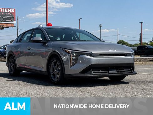 Used 2025 Kia K4 FWD image 4
