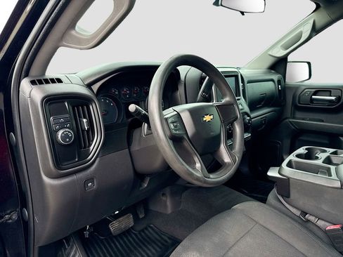Used 2020 Chevrolet Silverado 1500 Custom w/ Custom Value Package RWD image 11