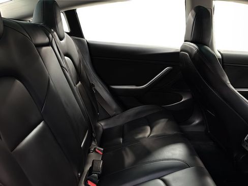 Used 2018 Tesla Model 3 Long Range AWD/4WD image 15