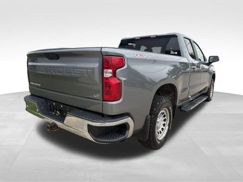 Used 2019 Chevrolet Silverado 1500 LT w/ Convenience Package AWD/4WD image 16