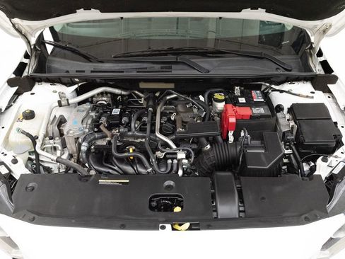 Used 2021 Nissan Sentra SV FWD image 3