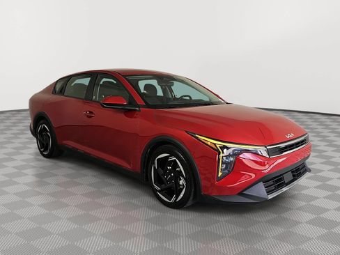 Used 2025 Kia K4 EX FWD image 2