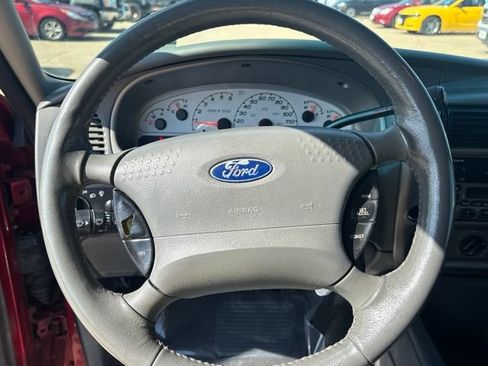 Used 2005 Ford Explorer Sport Trac 2WD image 15