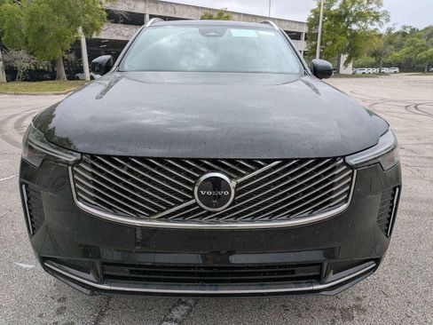 New 2026 Volvo XC90 B6 Ultra w/ Protection Package Premier AWD/4WD image 9