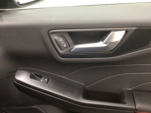 New 2025 Ford Escape ST-Line Elite w/ Premium Technology Package image 35