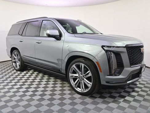 New 2025 Cadillac Escalade Sport Platinum w/ LPO, Floor Liner Package image 8
