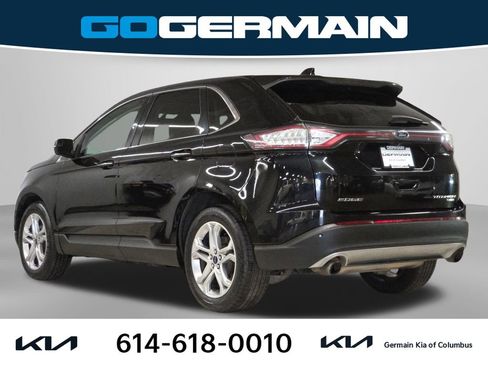 Used 2018 Ford Edge Titanium w/ Equipment Group 301A FWD image 11
